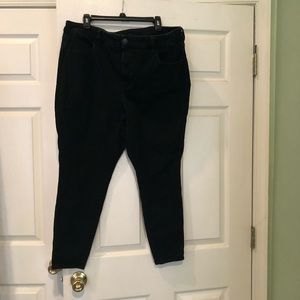 Women's American Eagle Black Hi-Rise Jegging Size 20 Short